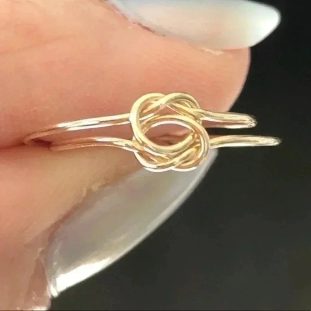 14k Gold Filled Intertwining Knot Ring NWT
